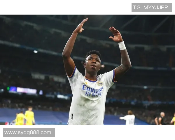 维尼修斯如何重新定义现代边锋的防守角色与贡献