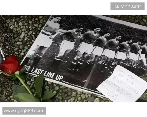 足球明星接头表演的魅力与技巧揭秘及其背后的故事分析