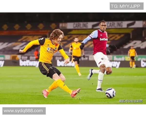 韩周足球明星的崛起与成就探讨及其对足球发展的影响分析